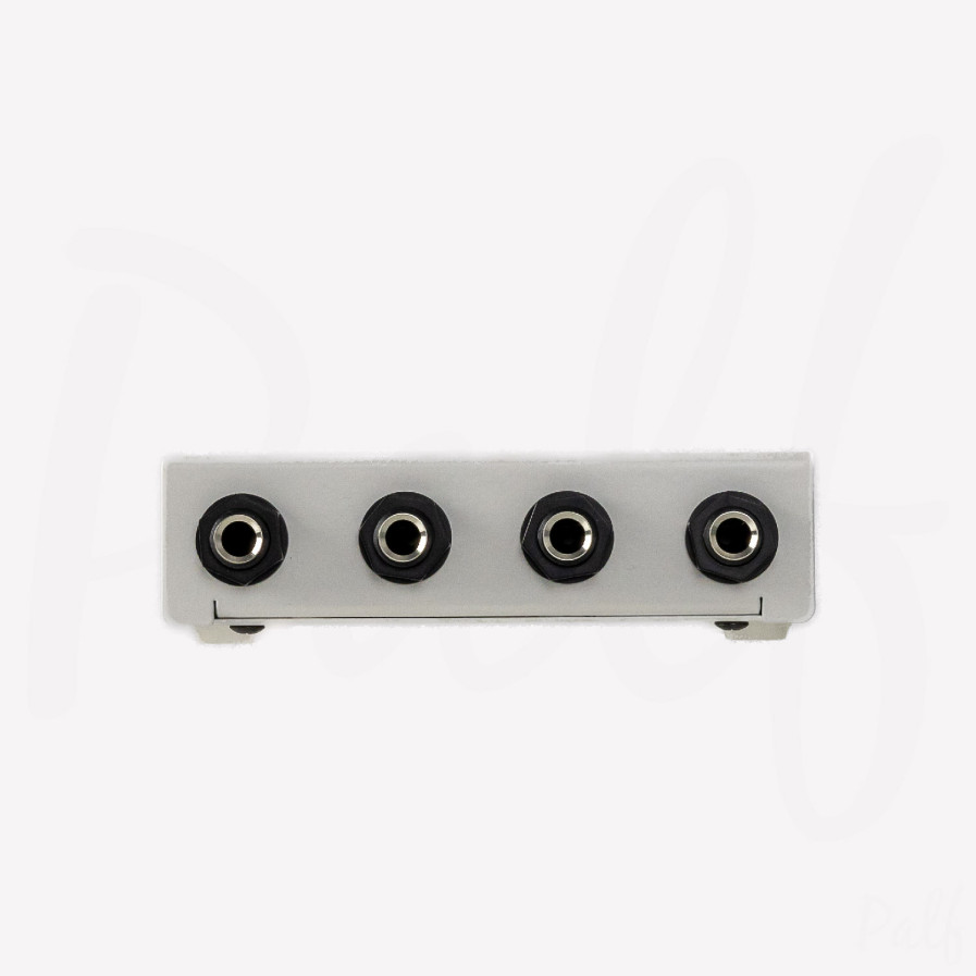Two Amps FX - Commutateur Deux Amplis vers Baffle
