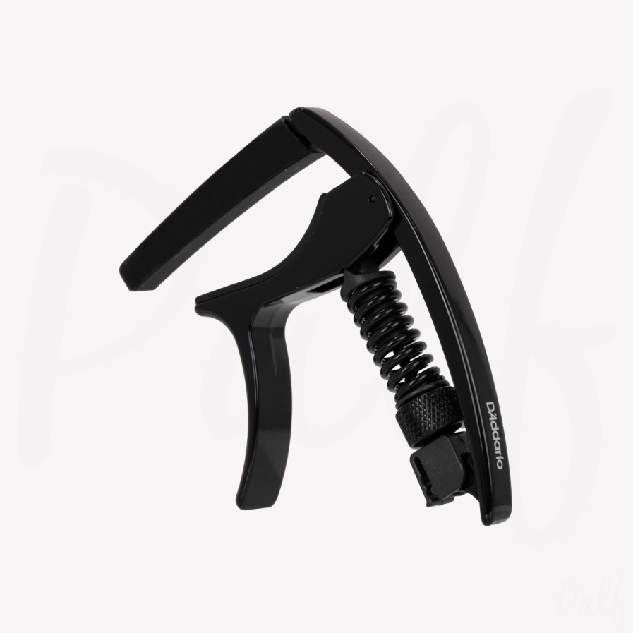 Tri-action Capo
